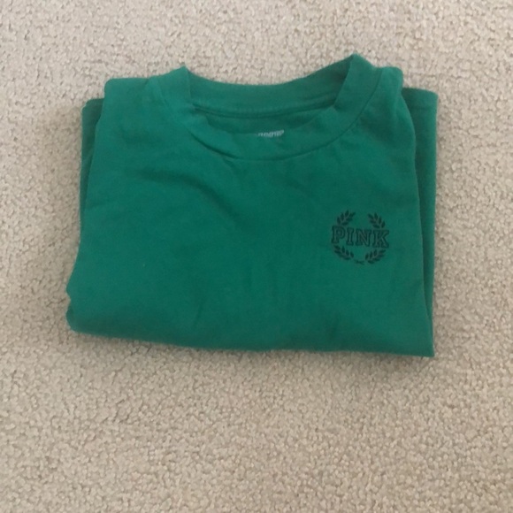 a green long sleeve shirt from pink barely worn really nice and comfy - Picture 3 of 6